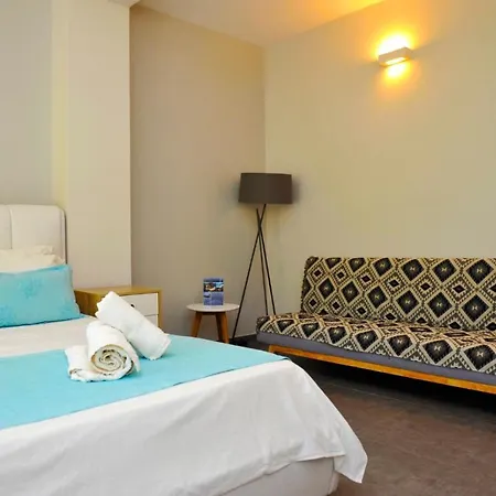 Yialis Borsalino Apart Otel Achladies (Skiathos)