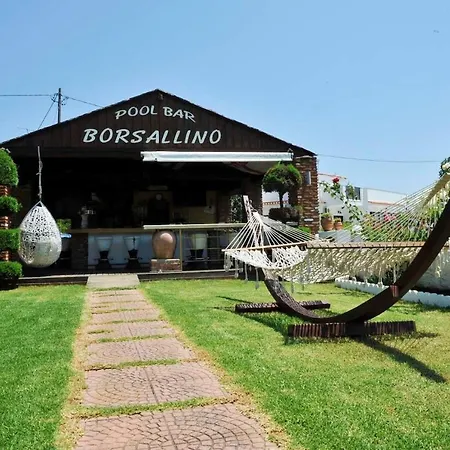 Yialis Borsalino Achladies (Skiathos)
