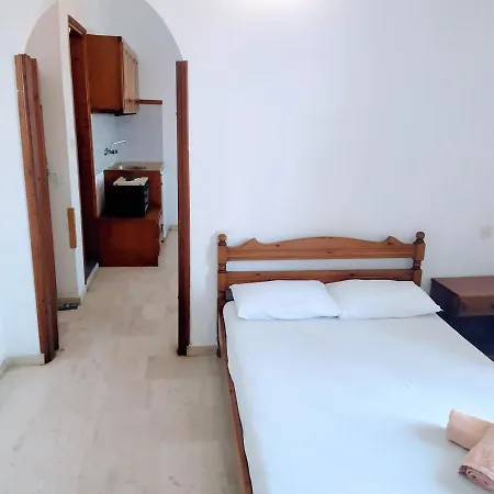 Yialis Borsalino Apart Otel Achladies (Skiathos)