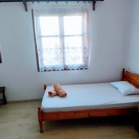 Yialis Borsalino Apart Otel Achladies (Skiathos)
