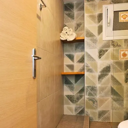 Yialis Borsalino Apart Otel Achladies (Skiathos)